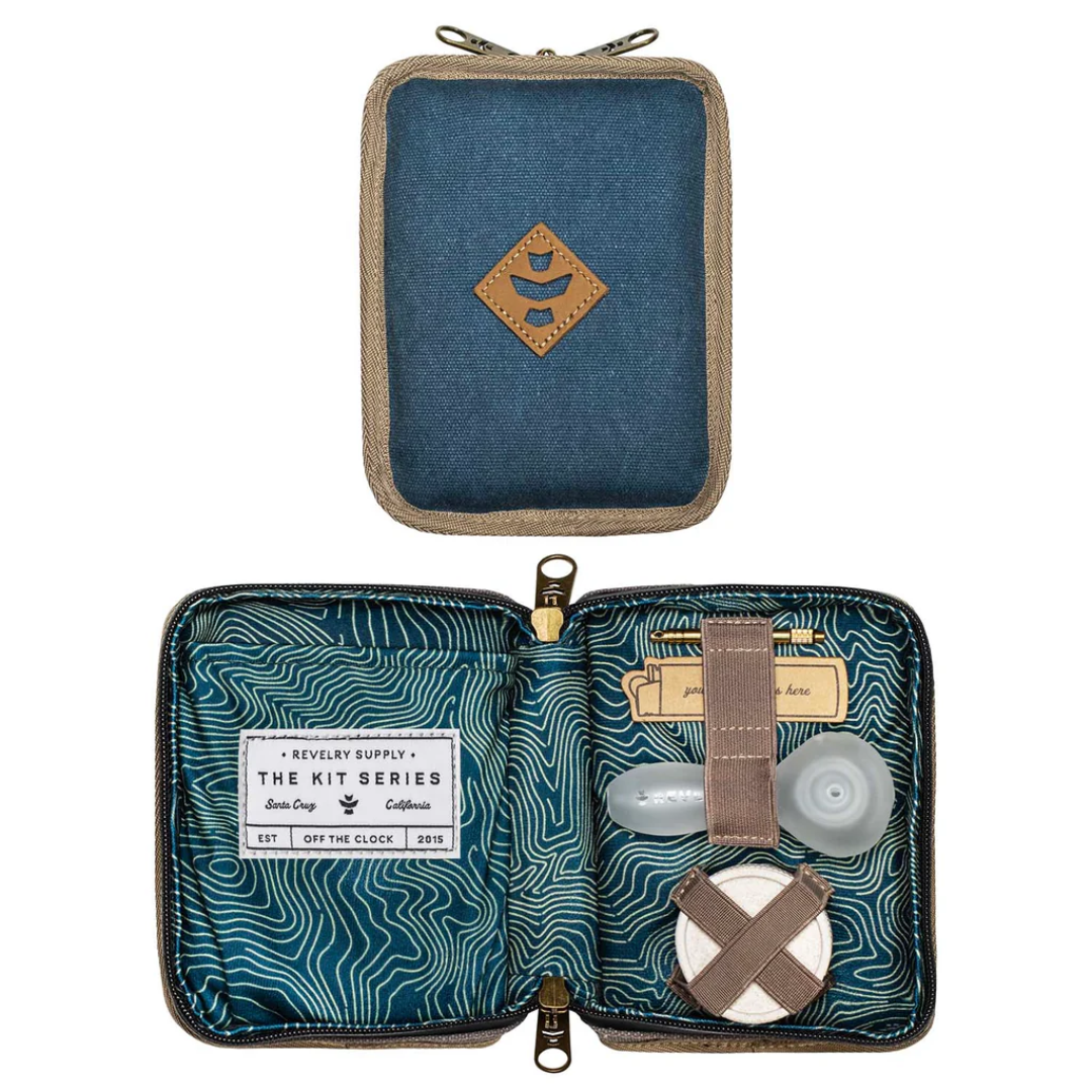 Pipe Kit | Smell Proof Bag with Glass Pipe / Marine